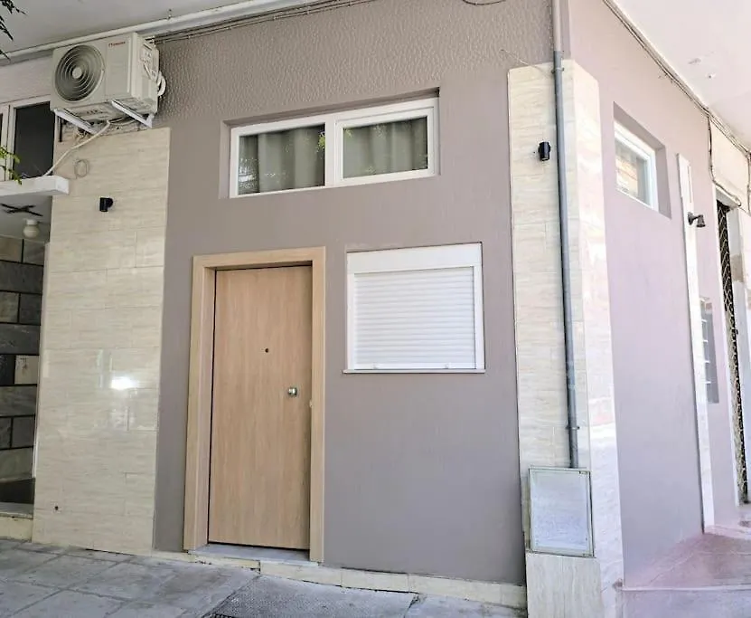 Apartment Floating, Cosy Studio 8' Walk From The Seaside Thessaloniki Greece